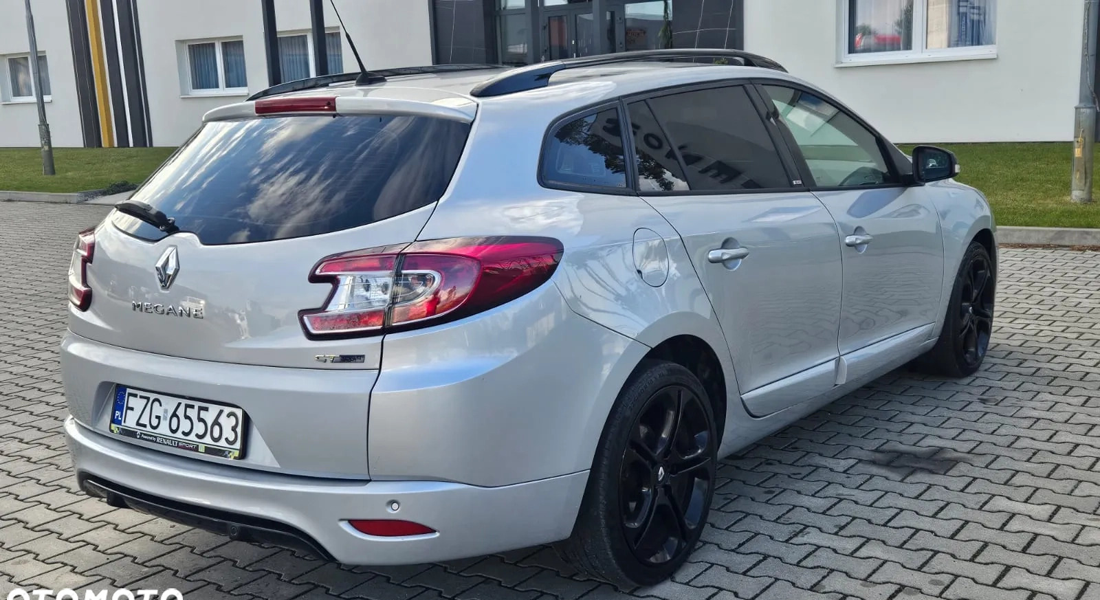 Renault Megane cena 48800 przebieg: 174700, rok produkcji 2013 z Tuczno małe 211